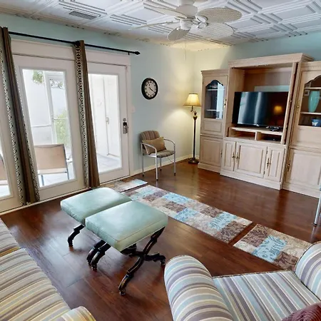 Misty Cove 113- By Holiday Isle Properties